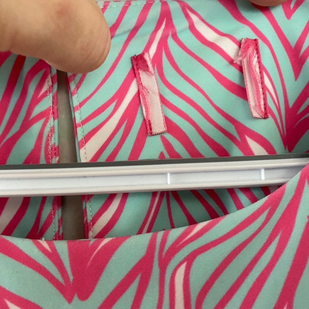 Lilly Pulitzer sleeveless pink and teal dress size medium - Picture 3 of 7
